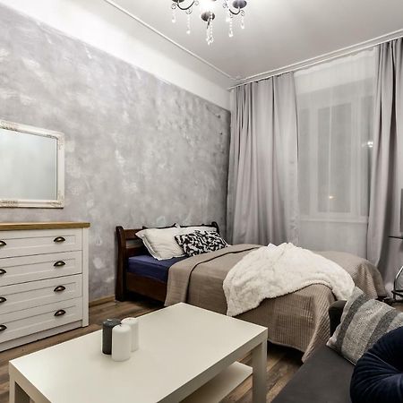 Apartment On Sharanevycha Lwów Zewnętrze zdjęcie