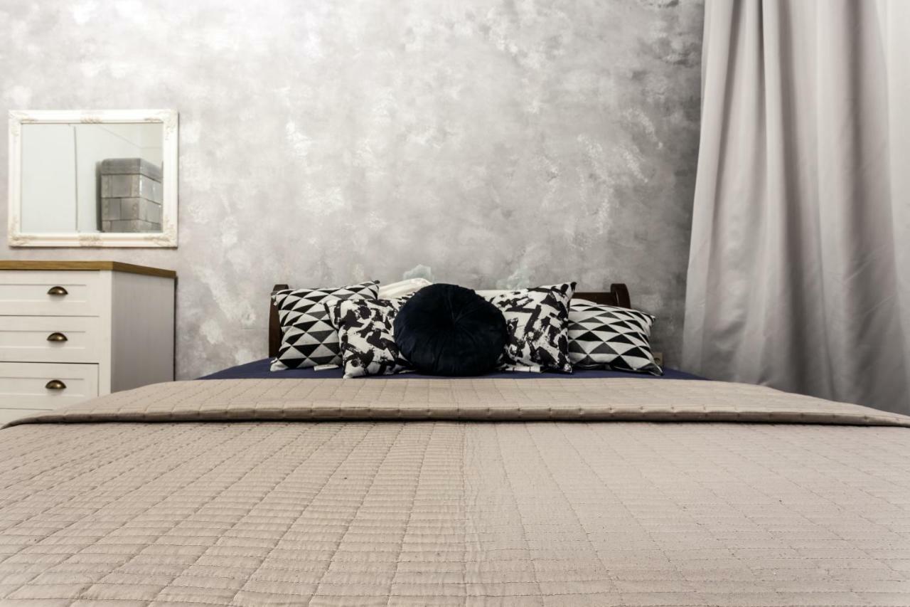 Apartment On Sharanevycha Lwów Zewnętrze zdjęcie